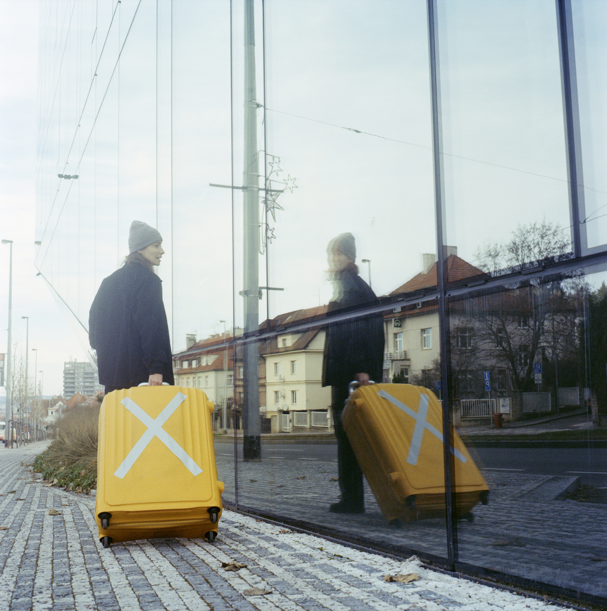 PRACTICES OF PRESENCE. OPEN CALL FOR UKRAINIAN FEMALE ARTISTS